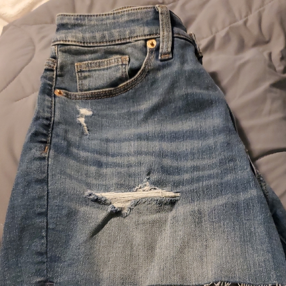 Blue Distressed Jean Shorts with Frayed Hem - Picture 5 of 6